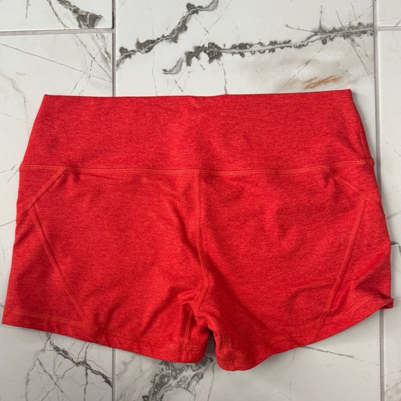 Fleo Women's  Heather High Risk Red shorts - Picture 2 of 2